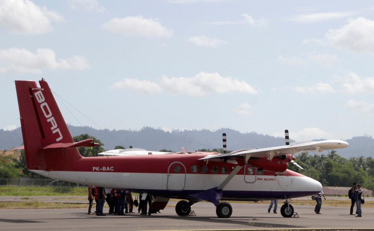 (Ilustrasi) Pesawat Air Born tiba di Bandara Nunukan, Kalimantan Utara, Kamis (24/2). Hari ini (23/3/2106), Presiden Jokowi akan meresmikan Terminal Baru Bandar Udara Juwata ANTARA FOTO/M.Rusman