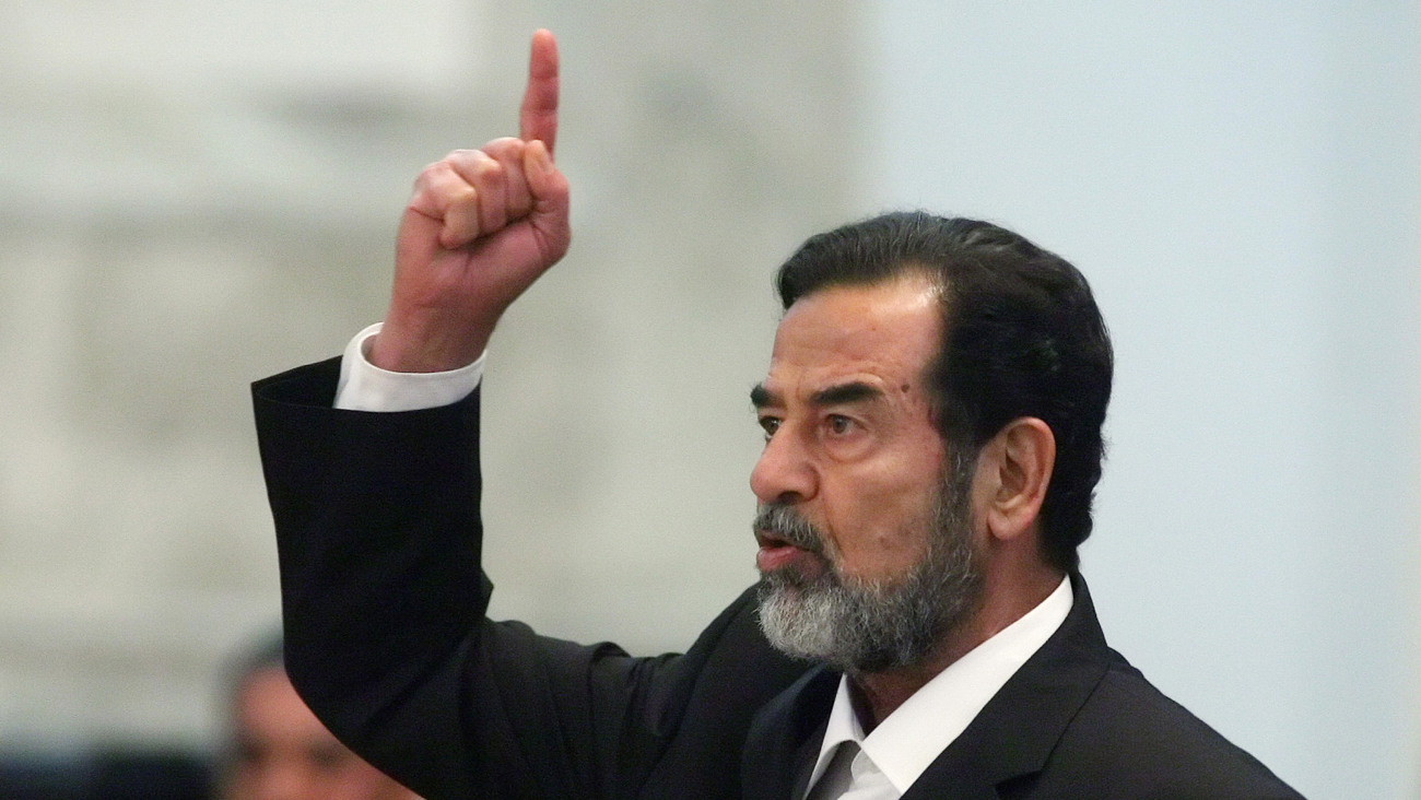 Mantan presiden Irak, Saddam Hussein. AP Photo/Scott Nelson. Saddam Hussein