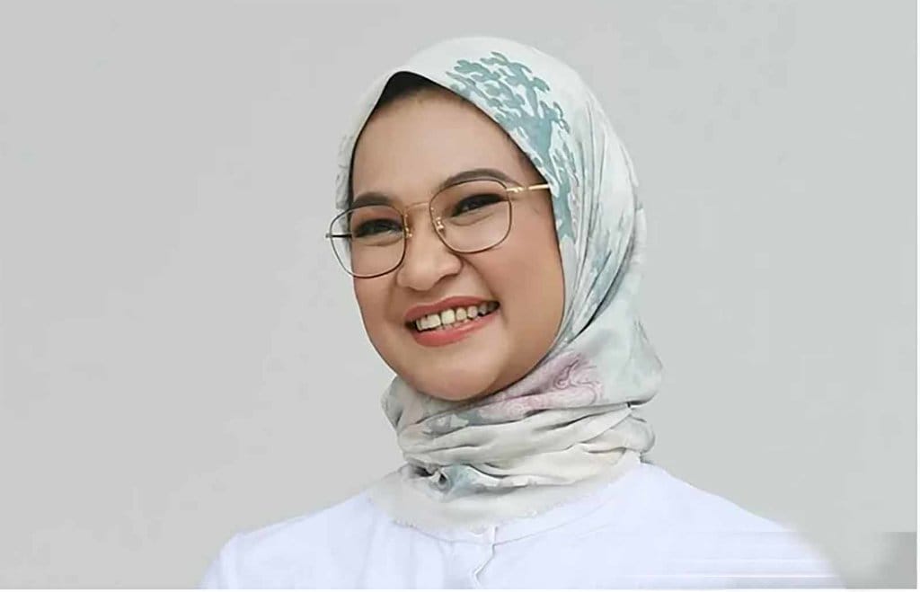 Pendiri Thisable Enterprise Angkie Yudistia, saat diperkenalkan sebagai staf khusus Presiden Joko Widodo di halaman tengah Istana Merdeka Jakarta, Kamis (21/11/2019) petang. ANTARA FOTO/Wahyu Putro A/aa. Angkie Yudistia