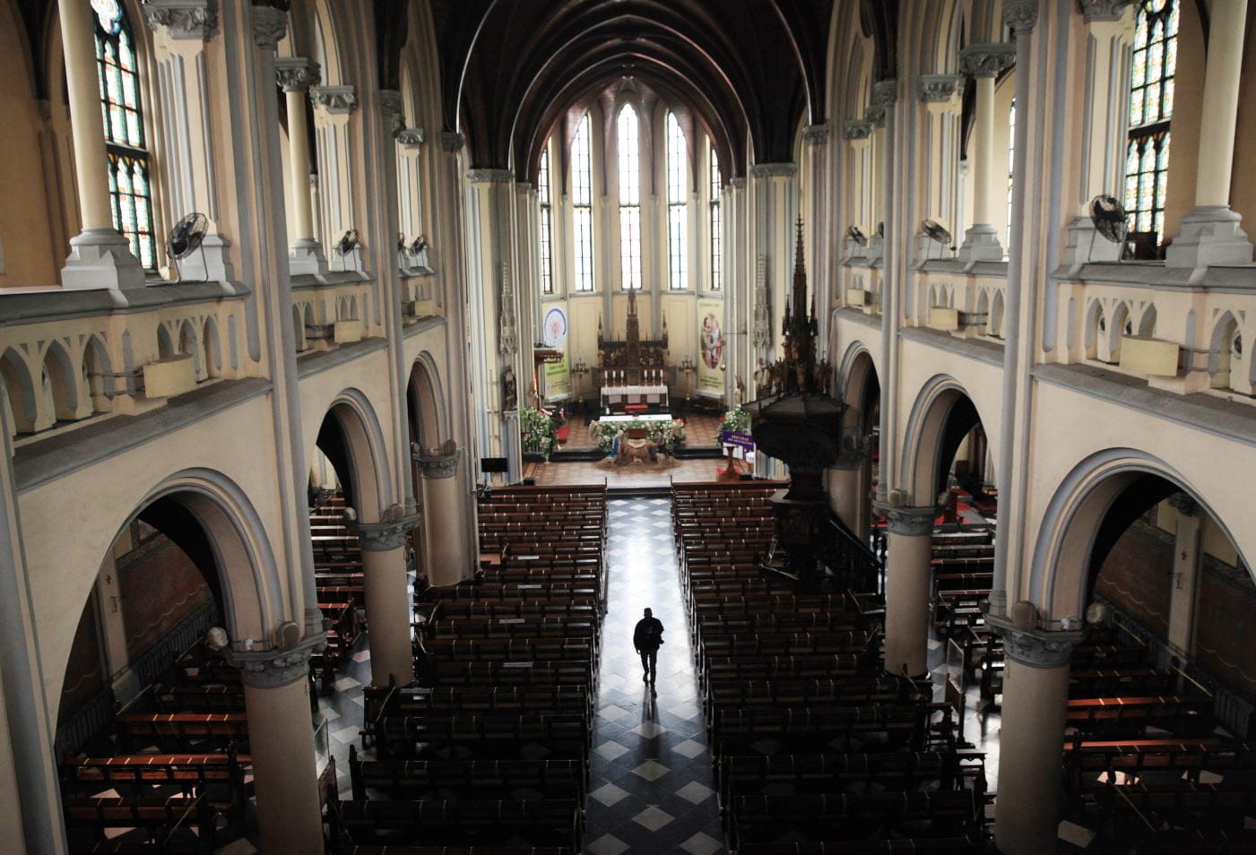Gereja Katedral, Jakarta. ANTARA FOTO/Reno Esnir/hp. PERSIAPAN NATALGEREJA KATEDRAL