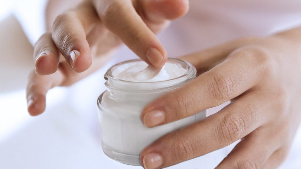 Ilustrasi Skincare. foto/IStockphoto Ilustrasi Skincare
