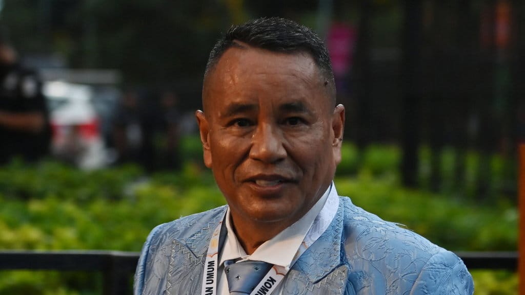 Pengacara Hotman Paris Hutape saat mendatangi lokasi debat ketiga Pilpres 2024 di Istora Senayan, Jakarta, Minggu (7/1/2024). ANTARA FOTO/Fakhri Hermansyah/foc. Hotman Paris hadiri debat ketiga Pilpres