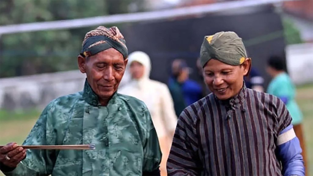 Ilustrasi Pakaian Adat Jogja. foto/Antara Ilustrasi Pakaian Adat Jogja