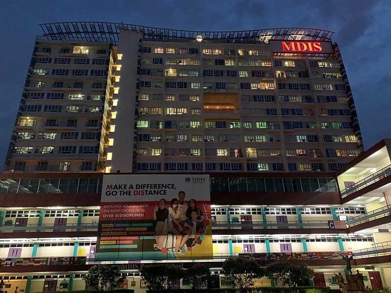 Management Development Institute Singapore (MDIS). wikimedia commons/Kelvin947 Kampus MDIS