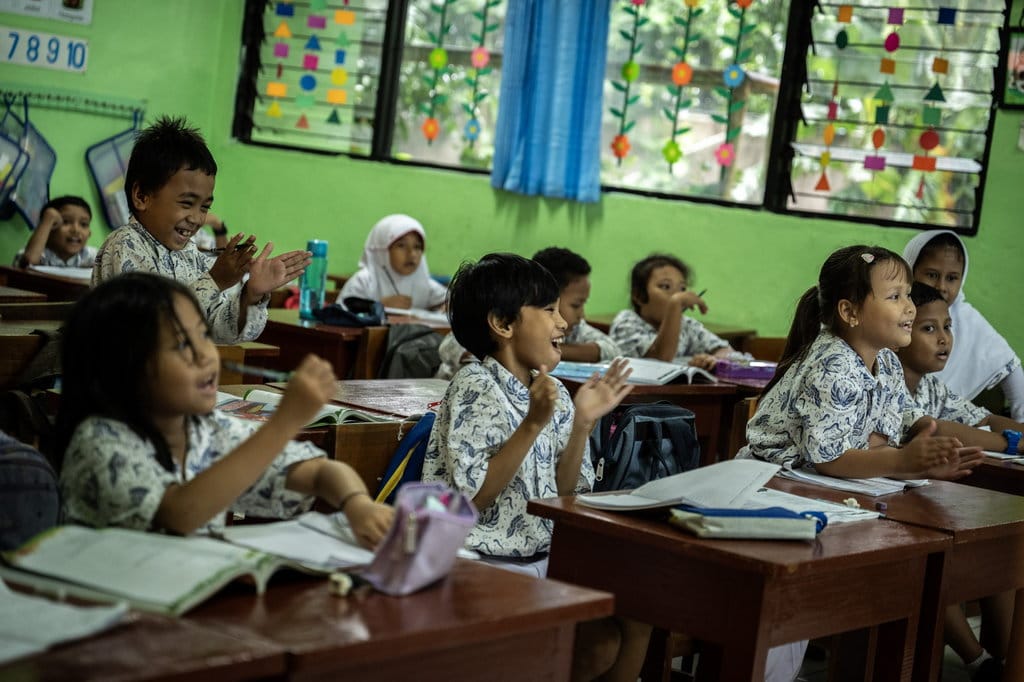 Sejumlah siswa mengikuti proses kegiatan belajar di SD Negeri Kenari 07/08 Pagi, Jakarta, Kamis (29/2/2024). ANTARA FOTO/Bayu Pratama S/YU Kegiatan belajar mengajar yang menyenangkan
