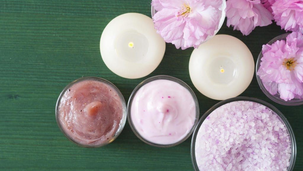 Ilustrasi lulur dan scrub. foto/istockphoto Ilustrasi lulur dan scrub