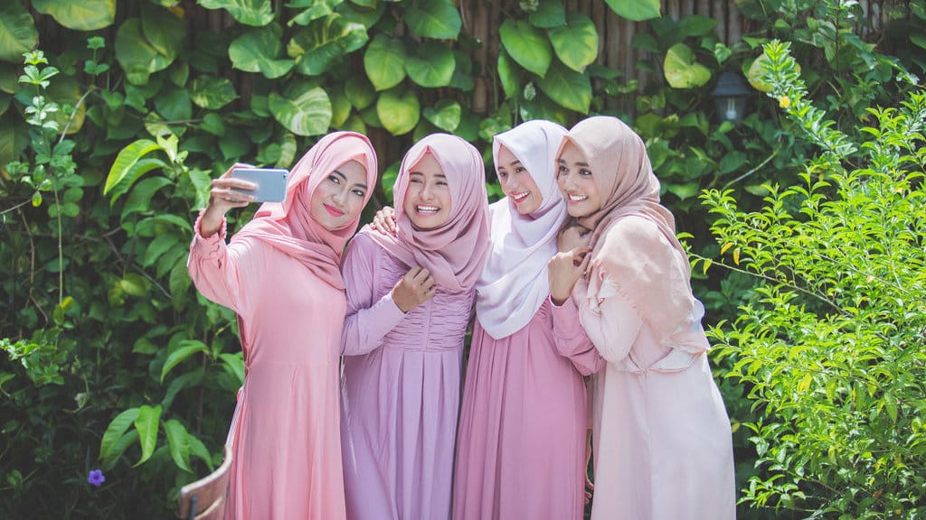 Ilustrasi Outfit Idul Adha. foto/istockphoto Ilustrasi outfit pesantren kilat