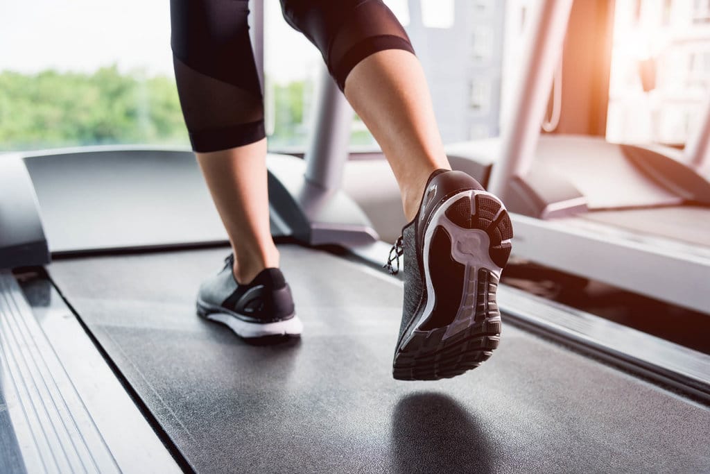 sepatu gym. foto/istockphoto sepatu gym