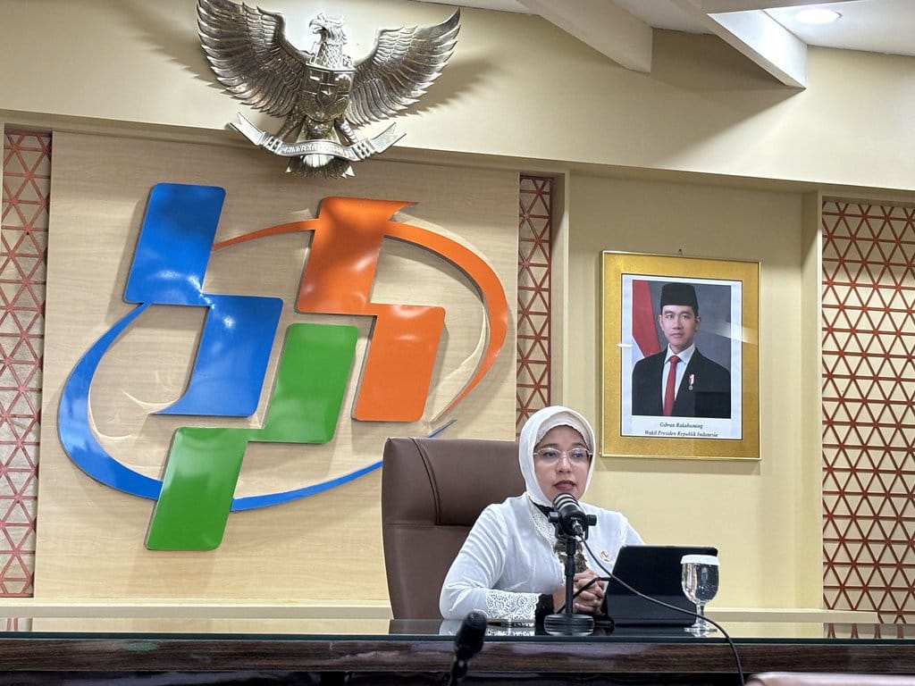 Kepala BPS, Amalia Adininggar Widyasanti dalam konferensi pers di Gedung BPS, Senin (21/4/2025). tirto.id/Nabila Ramadhanty Putri Darmadi. Amalia Adininggar Widyasanti