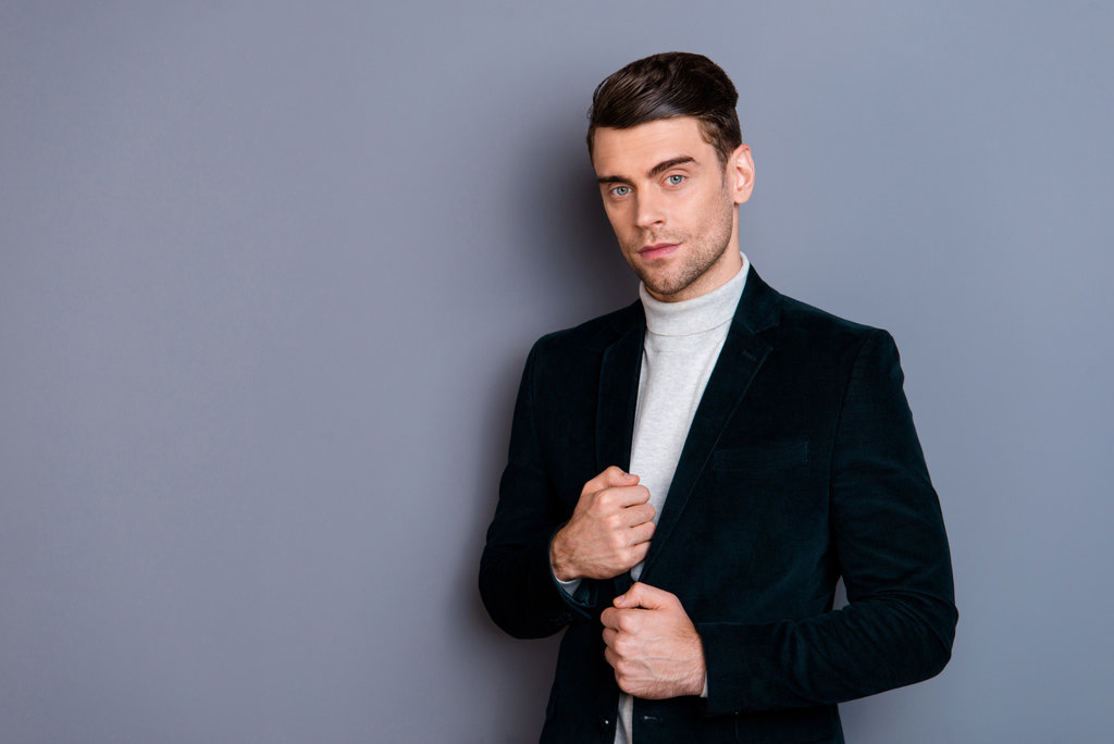Turtleneck dan Blazer. FOTO/iStockphoto Turtleneck dan Blazer