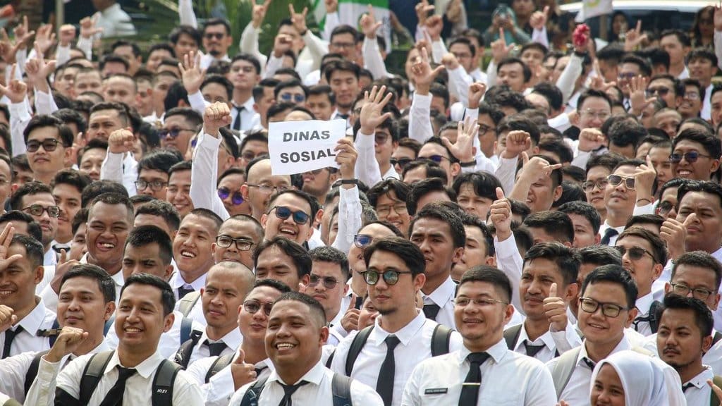Ilustrasi PPPK. ANTARA FOTO/Jasmine Nadhya Thanaya/YU Penyerahan SK CPNS di Jakarta