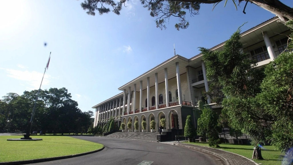 Gedung Pusat Universitas Gadjah Mada. tirto.id/Abdul Haris Universitas Gadjah Mada