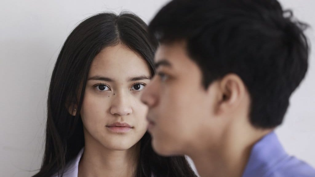Pemeran film Rangga dan Cinta, Leya Princy (kiri) dan El Putra Sarira (kanan) berpose saat media visit ke Antara Heritage Center, Jakarta, Jumat (8/8/2025). ANTARA FOTO/Dhemas Reviyanto/bar Media visit pemeran film Rangga dan Cinta