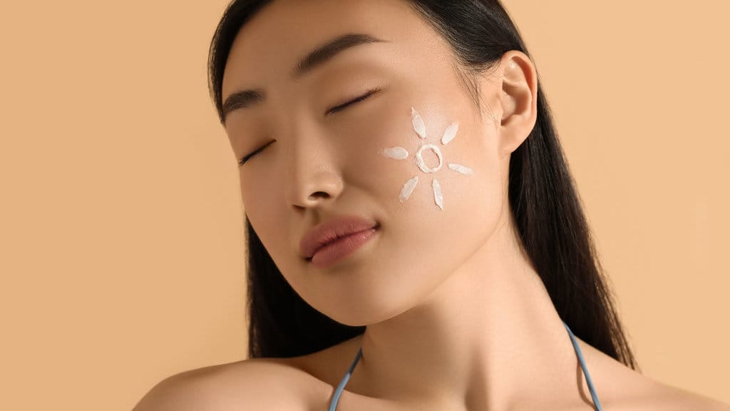 Ilustrasi Sunscreen. foto/istockphoto Sunscreen kulit kering