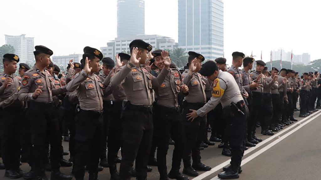 Sejumlah anggota Kepolisian saat mengikuti apel pasukan pengamanan di Jakarta, Senin (25/8/2025). ANTARA/HO-Humas Polres Metro Jakpus Apel Pasukan Polisi