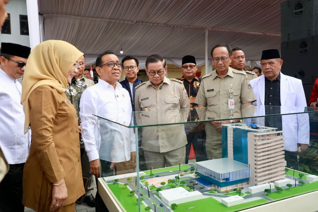Gubernur DKI Jakarta, Pramono Anung, saat peresmian inisiasi Rumah Sakit (RS) Royal Batavia Cakung, di Cakung, Jakarta Timur, pada Senin (25/8). FOTO/jakarta.go.id Peresmian RS Royal Batavia Cakung