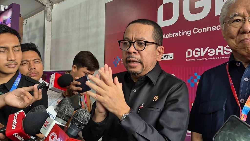 Kepala Kantor Staf Presiden (KSP), Muhammad Qodari, di sela acara DGVeRS, di SPARK Senayan, Jakarta Pusat, Sabtu (20/9/2025). tirto.id/Qonita Muhammad Qodari