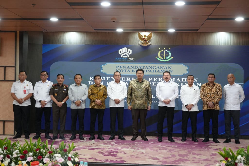 Kegiatan penandatanganan Nota Kesepahaman di Gedung Utama Kejaksaan Agung, Jakarta pada Selasa (23/09/2025). foto/Dok. Kejagung Body artikel Kejagung 5 25