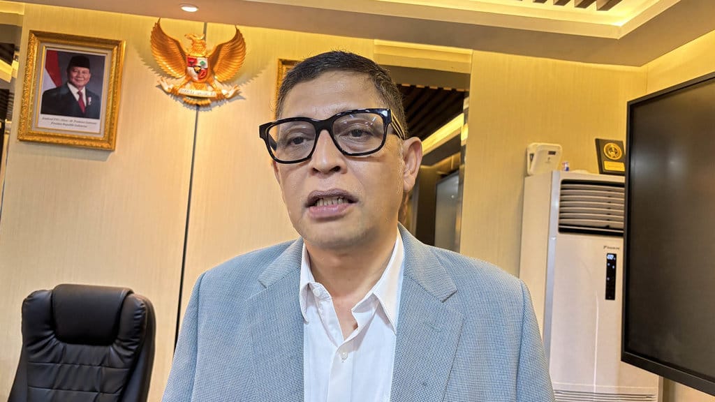 Ketua Badan Legislasi (Baleg) Fraksi Gerindra, Bob Hasan di Gedung DPR RI, Jakarta, Kamis (20/11/2025). tirto.id/Nabila Ramadhanty Putri Darmadi. Bob Hasan