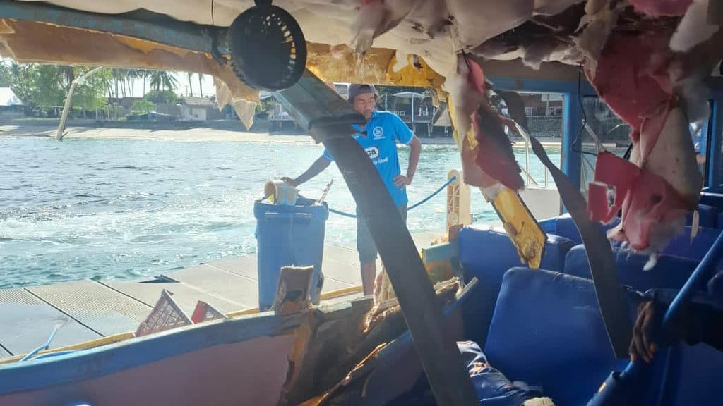 Kondisi kapal cepat Wijaya Buyuk 1 yang bertabrakan dengan kapal cepat Bintang Laut Diving, Kamis (27/11/2025). Foto/ Polres Klungkung. Kondisi kapal cepat Wijaya Buyuk 1