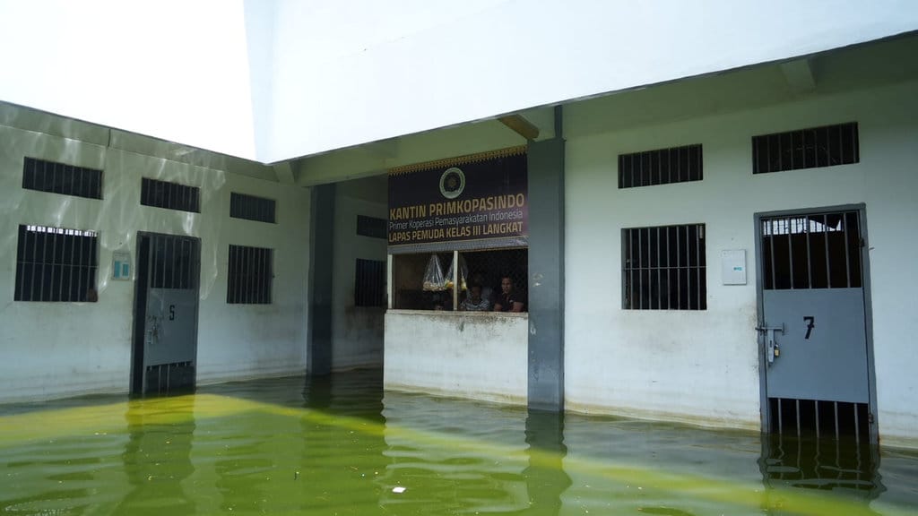 Sejumlah lapas dan rutan di Sumatera Utara masih terendam banjir setinggi lutut orang dewasa, Kamis (4/12/2025). FOTO/Dok. Hum Ditjen Pemasyarakatan. lapas dan rutan di Sumatera Utara terendam banjir