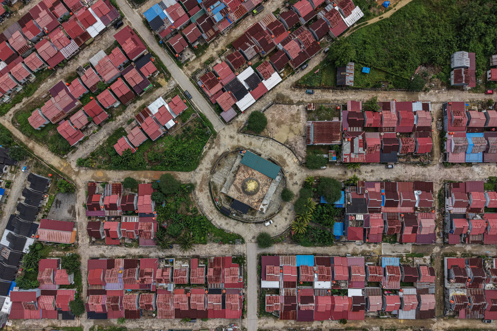 Foto udara deretan unit rumah pada salah satu perumahan subsidi di Kecamatan Kambu, Kendari, Sulawesi Tenggara, Jumat (9/1/2026). ANTARA FOTO/Andry Denisah/YU Upaya memastikan ketersediaan dan kualitas rumah subsidi tahun 2026