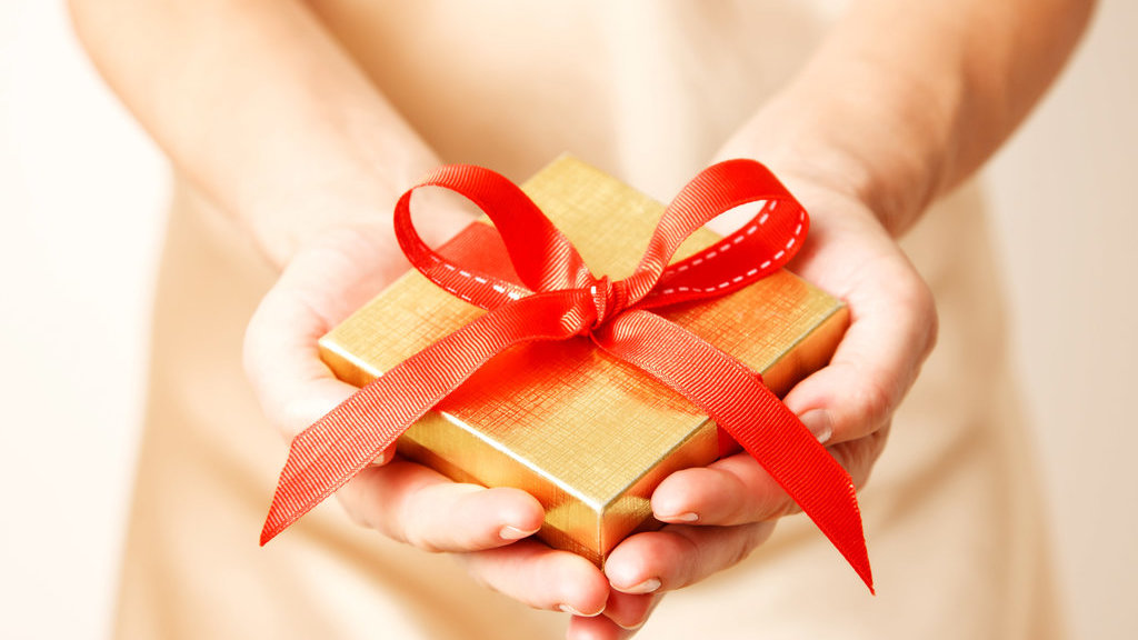 Ilustrasi Souvenir. foto/istockphoto Ilustrasi Self Reward