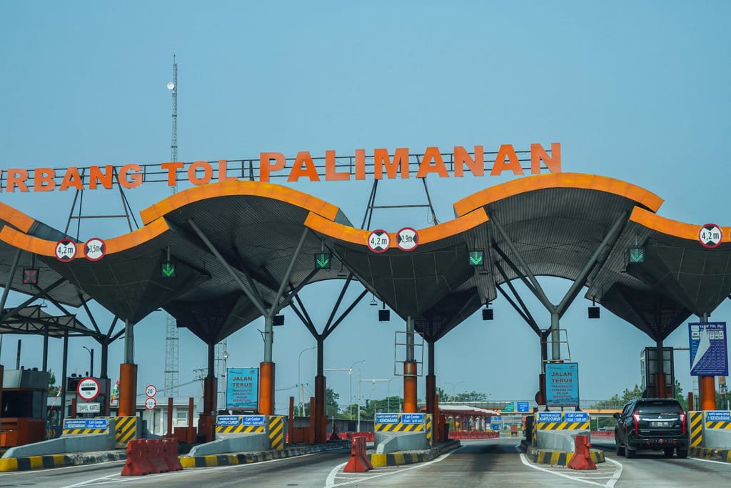 Gerbang Tol Palimanan. FOTO/iStockphoto Gerbang Tol Palimanan