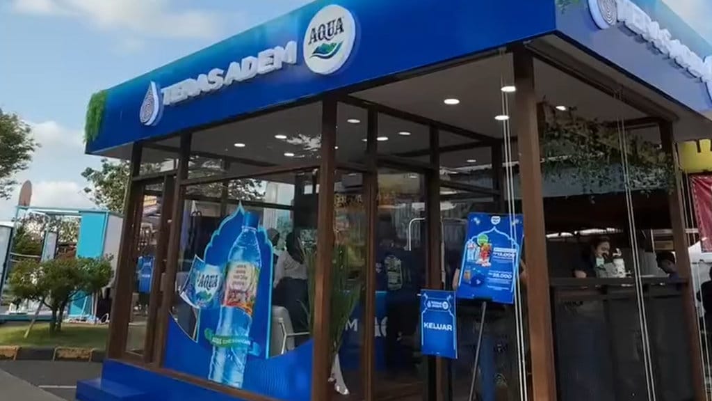 Teras Adem Aqua. (Instagram/@sehataqua) Teras Adem Aqua