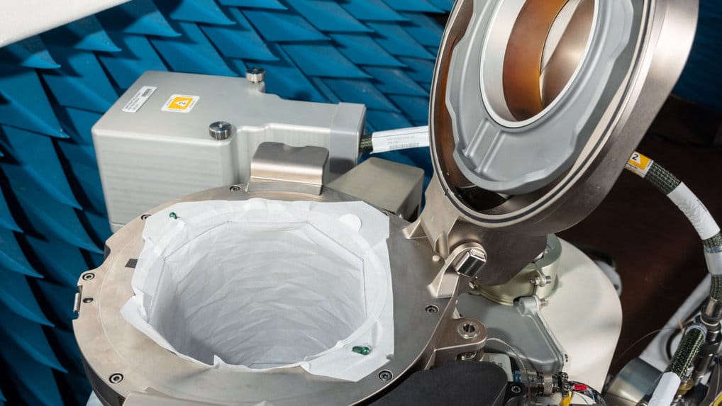 Toilet untuk Astronot di Pesawat Luar Angkasa. FOTO/NASA/James Blair Toilet Astronot
