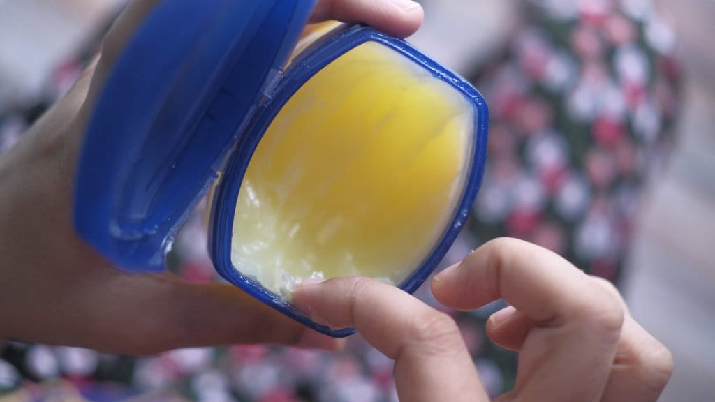 Petroleum Jelly. FOTO/iStockphoto Petroleum Jelly