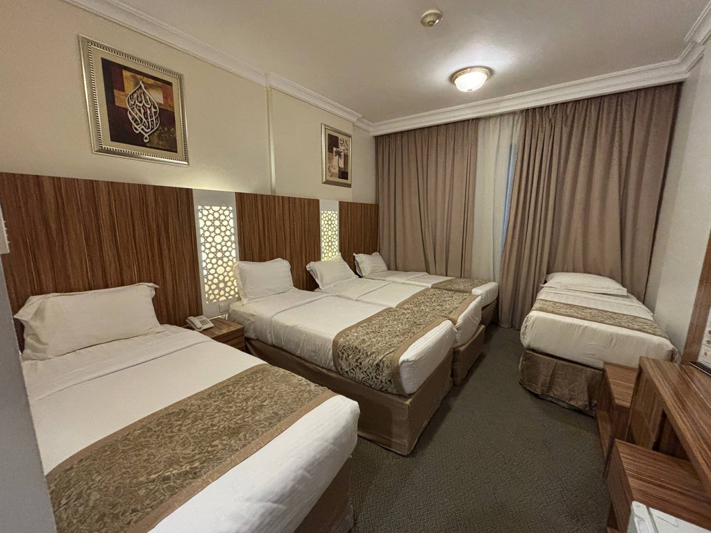 Kamar hotel jemaah haji Indonesia di Madinah berada di kawasan strategis Markaziyah yang jaraknya ke Masjid Nabawi sangat dekat. Kredit foto: Tim MCH 2026 Kamar hotel jemaah haji Indonesia di Madinah