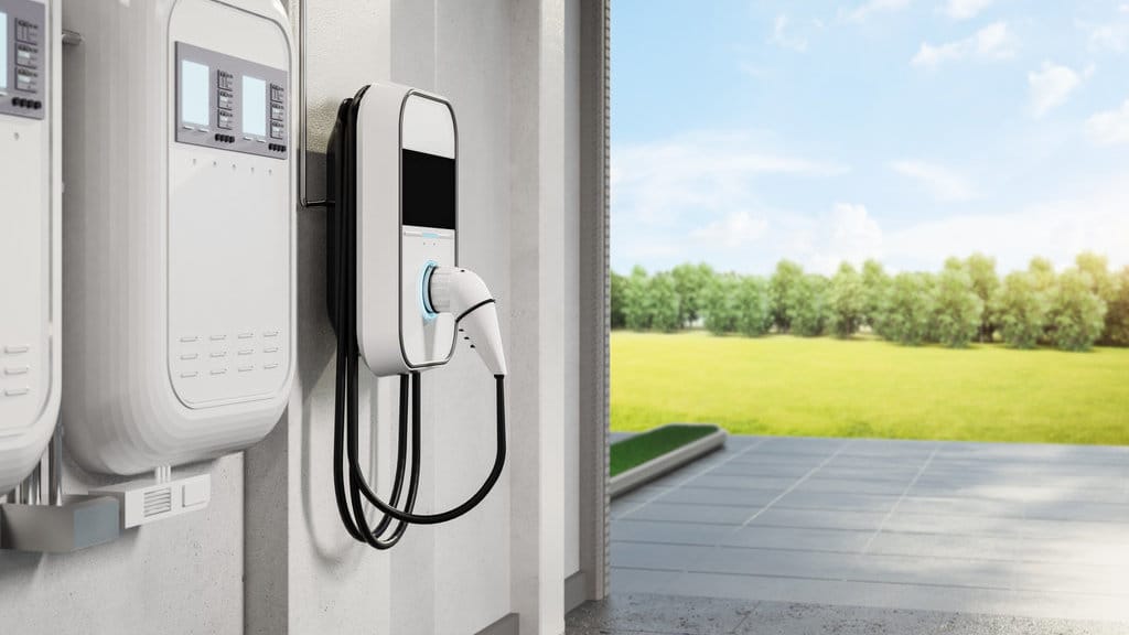 Ilustrasi wall charger mobil listrik. FOTO/iStockphoto Ilustrasi wall charger mobil listrik