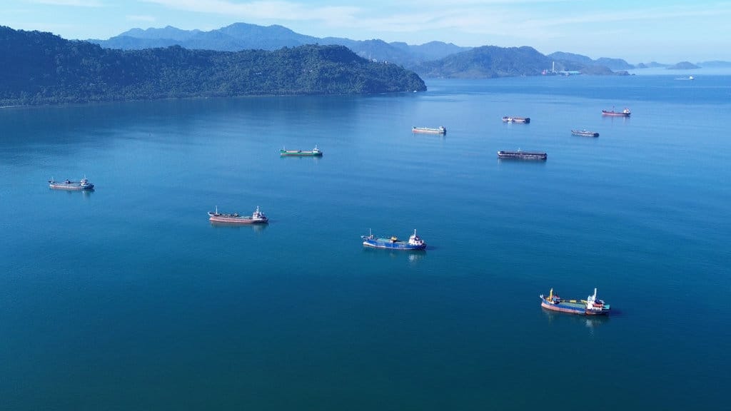 Ilustrasi laut. ANTARA FOTO/Fitra Yogi/YU Upaya mengurangi antrean kapal di Teluk Bayur
