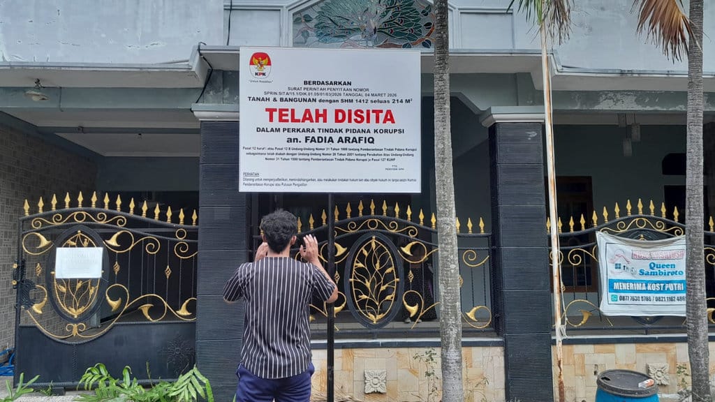 Rumah Bupati Pekalongan nonaktif Fadia Arafiq, yang disita KPK terkait kasus dugaan korupsi di Pemkab Pekalongan. tirto.id/Auliya Umayna KPK Sita Rumah Fadia Arafiq dan Tanah 1 Hektar