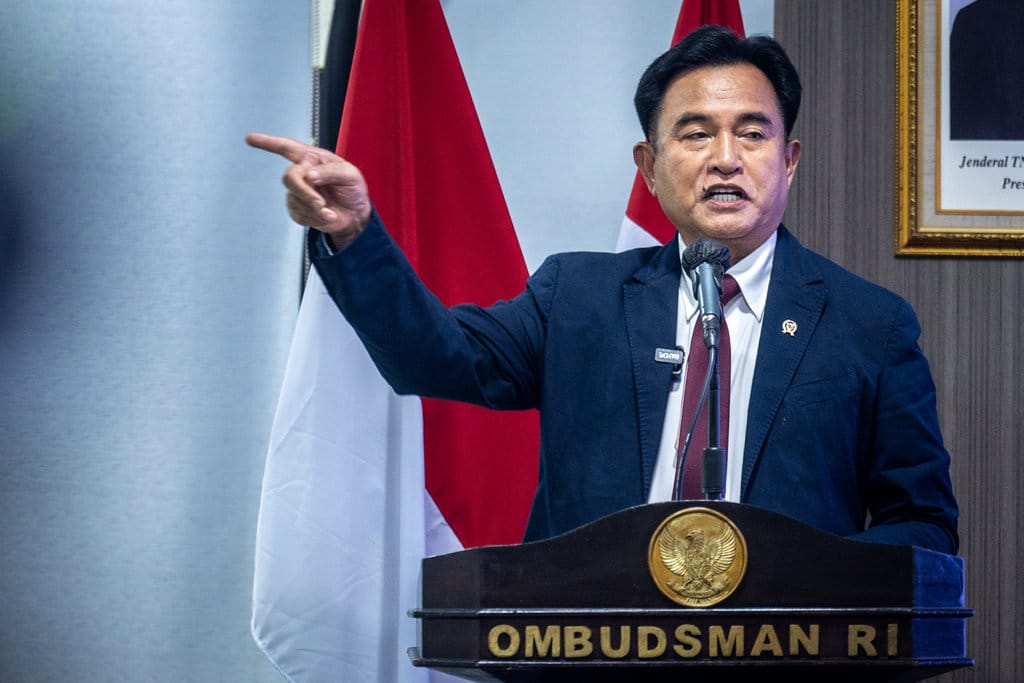Menteri Koordinator Bidang Hukum, Hak Asasi Manusia, Imigrasi dan Pemasyarakatan, Yusril Ihza Mahendra memberikan pandangan dan pendapat dalam peringatan Hari Pelayanan Publik Internasional 2026 di Kantor Ombudsman, Jakarta, Selasa (23/6/2026). ANTARA FOTO/Bayu Pratama S/bar Peringatan Hari Pelayanan Publik Internasional 2026