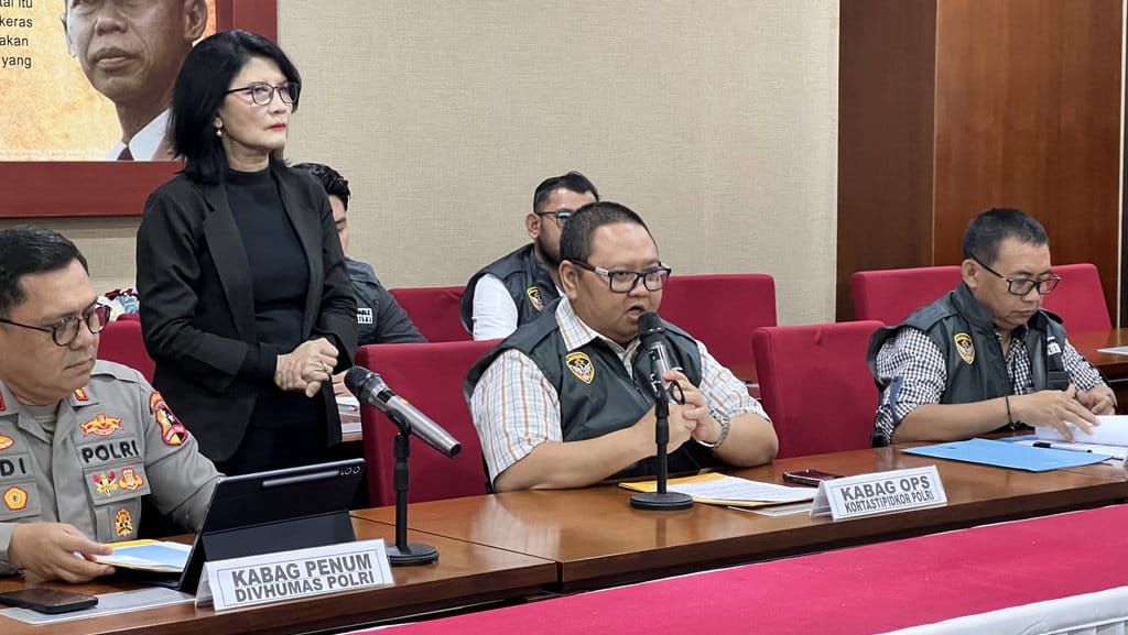 Konferensi pers Kortastipidkor Polri terkait dugaan korupsi EPCC Pengembangan dan Modernisasi Pabrik Gula (PG) Assembagoes, Situbondo, periode 2016-2022, di Mabes Polri, Jakarta Selatan, Selasa (7/7/2026). tirto.id/Ayu Mumpuni Konpers Kortastipidkor Polri