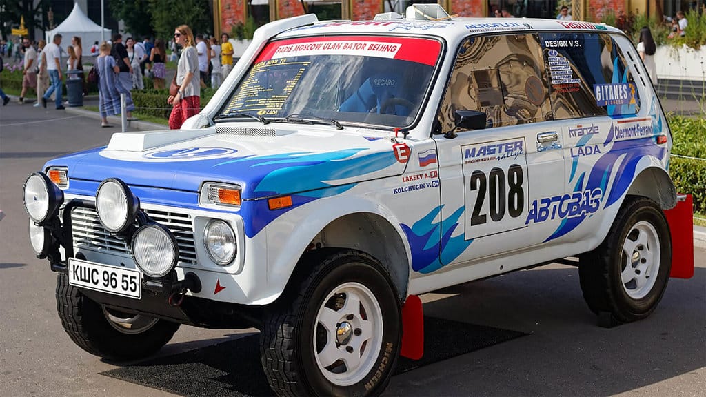 Mobil Lada Niva T3 Rally. wikimedia/Publik domain Mobil Lada Niva T3 Rally