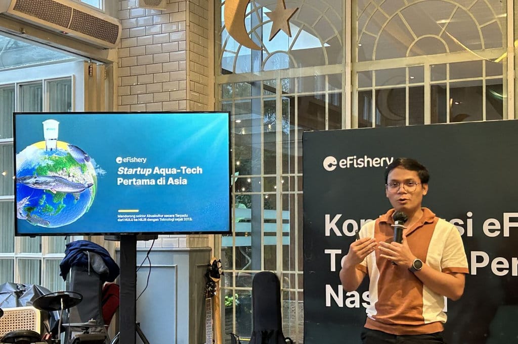 CEO eFishery Gibran Huzaifah dalam acara eFishery Impact Report di Jakarta, Rabu (29/3/2023). ANTARA/Kuntum Riswan Gibran Huzaifah