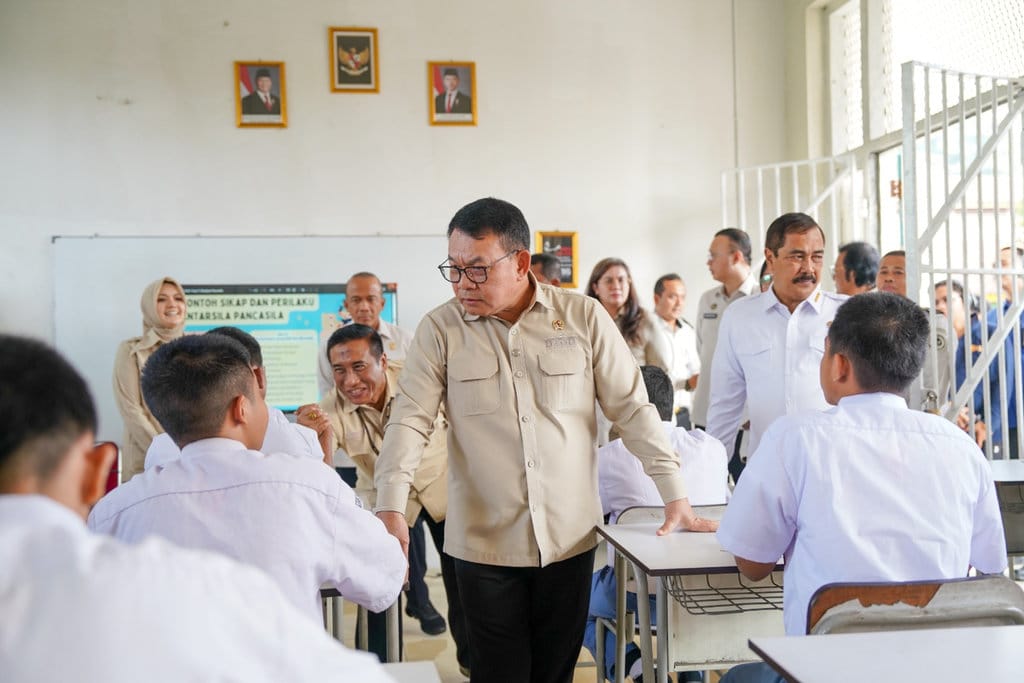 Kunjungan Kepala KSP, Dudung Abdurachman, didampingi Menteri Imipas, Agus Andrianto, di LPKA Tangerang, Banten, Selasa (21/7/2026). FOTO/Dok: KSP Dudung Abdurachman di LPKA Tangerang, Banten