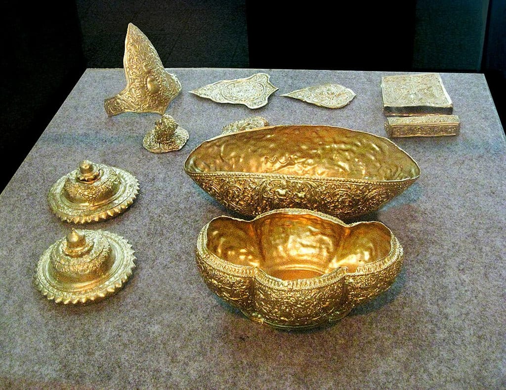 Emas koleksi kerajaan Jawa kuno. FOTO/commons.wikimedia.org/ Emas koleksi kerajaan Jawa kuno