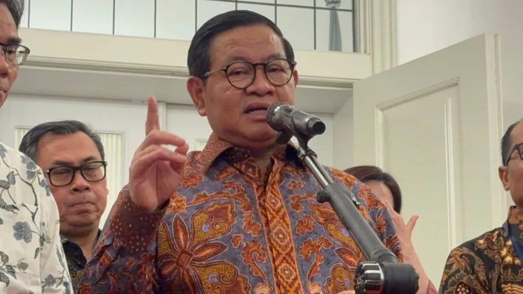 Gubernur DKI Jakarta Pramono Anung saat dijumpai di Balai Kota, Senin (27/7/2026). ANTARA/Lifia Mawaddah Putri. Program LPDP Jakarta