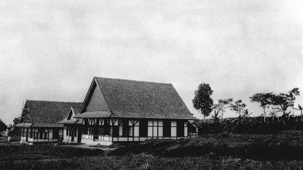 Bangunan Sanatorium Pacet. (FOTO/Wikimedia Commons) Sanatorium Pacet