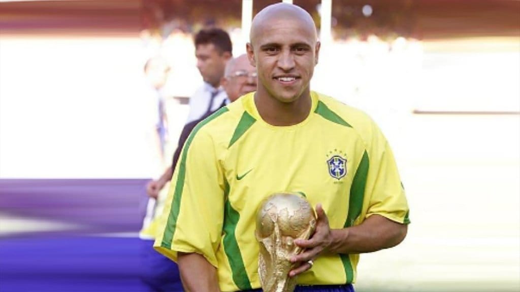 Roberto Carlos. x/@@AustraliaZaman Roberto Carlos