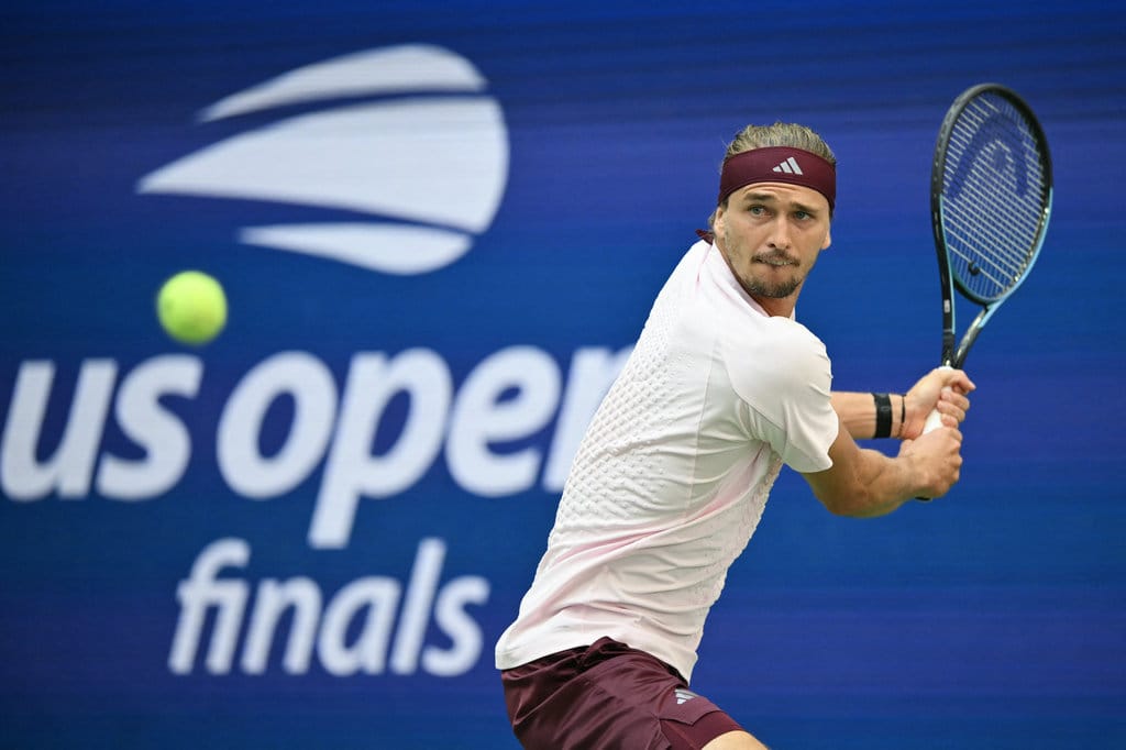 Alexander Zverev dalam pertandingan final tunggal putra US Open di New York, AS, 13 September 2026. (Photo by ANGELA WEISS / AFP) Alexander Zverev