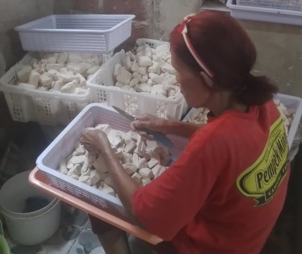 Pusat jajanan pempek di Kampung Kapitan, Kelurahan 7 Ulu, Palembang, Selasa (22/9/2026). FOTO/Irwanto Pempek Kampung Kapitan