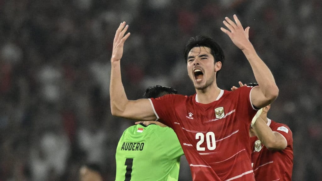 Pesepak bola Timnas Indonesia Elkan Baggot berselebrasi usai mencetak gol ke gawang Timnas Thailand dalam pertandingan final FIFA ASEAN Cup 2026 di Stadion Utama Gelora Bung Karno (SUGBK), Senayan, Jakarta, Senin (5/10/2026). ANTARA FOTO/Rivan Awal Lingga/Lmo/tom. FIFA ASEAN Cup 2026: Indonesia melawan Thailand