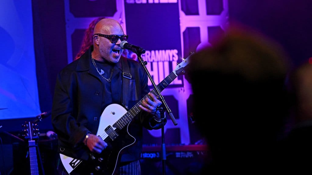 Israel Houghton. Shannon Finney/Getty Images untuk The Recording Academy/AFP Israel Houghton