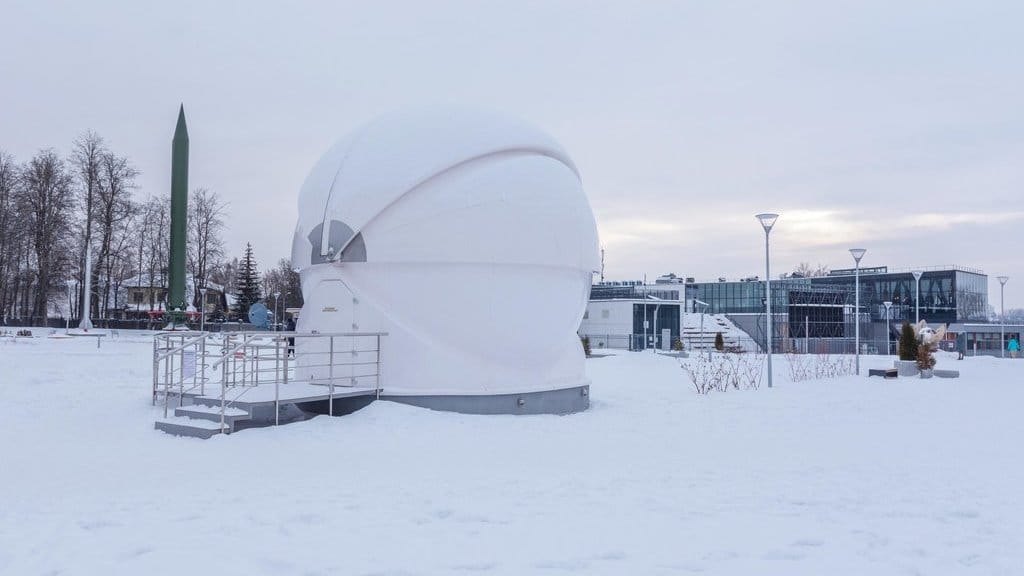 Ilustrasi Observatorium Neutrino IceCube. foto/istockphoto Ilustrasi Observatorium Neutrino IceCube