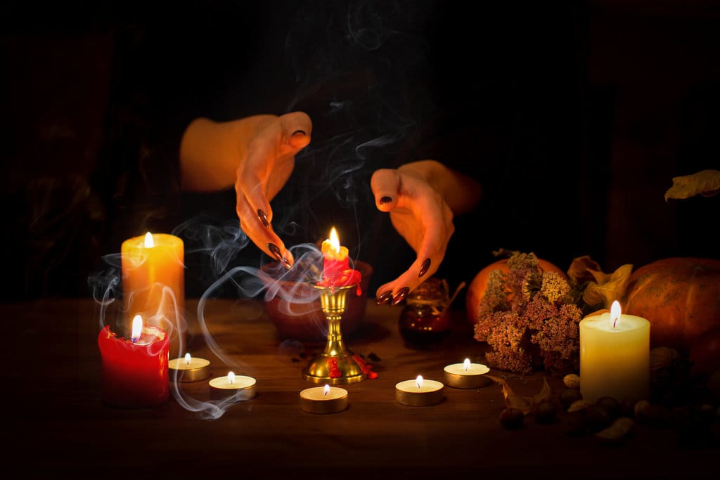 Ilustrasi ritual. FOTO/iStockphoto Ilustrasi ritual